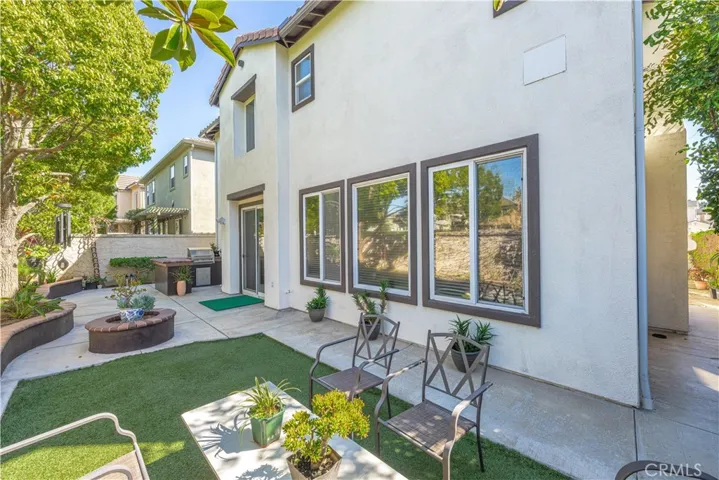 18571 Amalia, Huntington Beach, California 92648