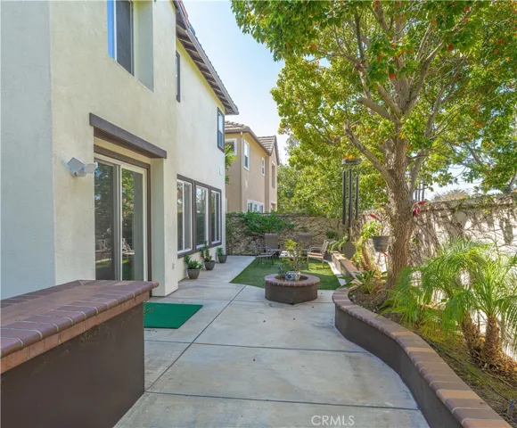 18571 Amalia, Huntington Beach, California 92648