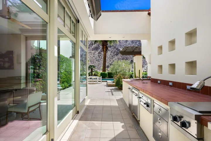 60-web-or-mls-TP_TalkingRock_0425_OPMG_0