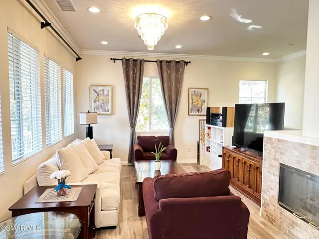 03-Living room