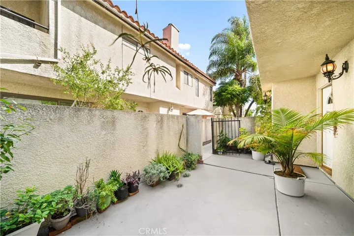 4021 182nd #h, Torrance, California 90504