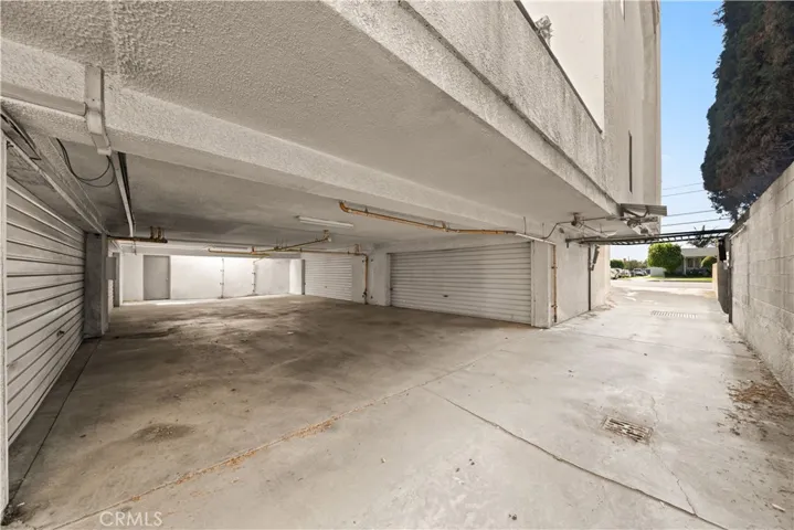 Drive way through back Gate