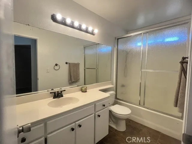 7838 Lavender Court, Highland, California 92346