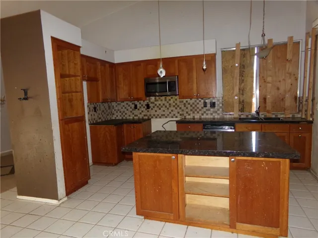 9651 Cholla, Desert Hot Springs, California 92240