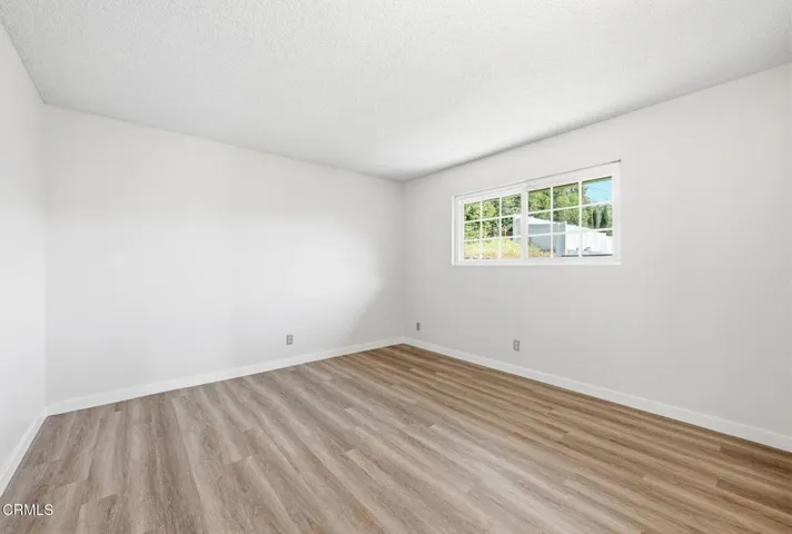 Bedroom 1/ Primary