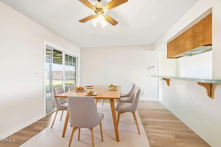 Dining Room Virtual Stage