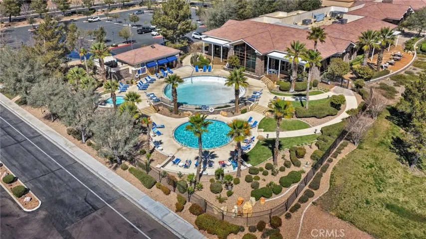 Del Webb amenities