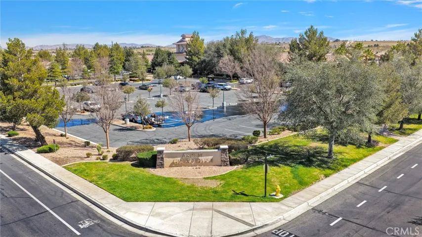 Del Webb amenities