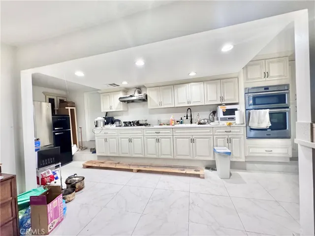 13720 Lomitas Avenue, La Puente, California 91746