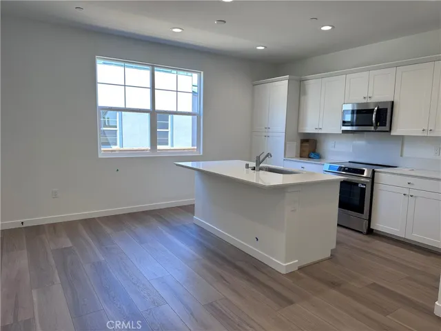 256 Memphis Belle Way, San Luis Obispo, California 93401