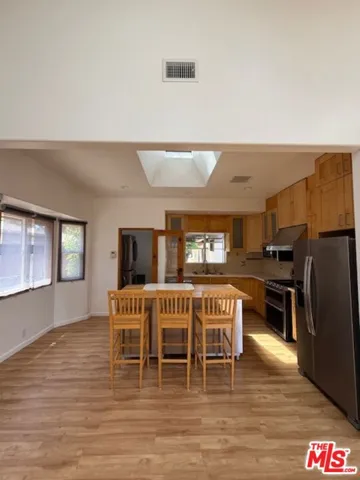4351 Allott Avenue, Sherman Oaks, California 91423
