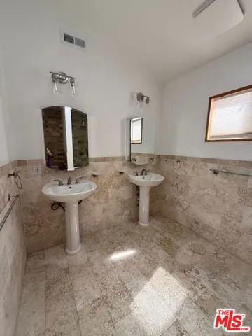 4351 Allott Avenue, Sherman Oaks, California 91423