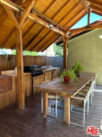 4351 Allott Avenue, Sherman Oaks, California 91423