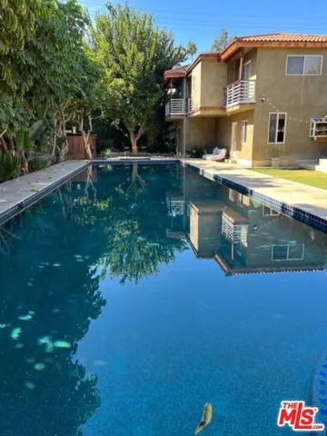 4351 Allott Avenue, Sherman Oaks, California 91423