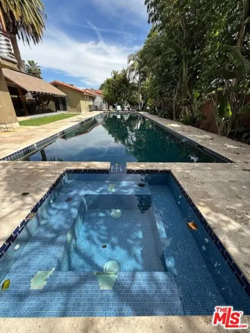 4351 Allott Avenue, Sherman Oaks, California 91423
