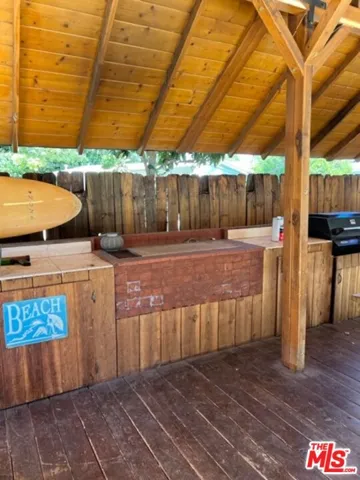 4351 Allott Avenue, Sherman Oaks, California 91423