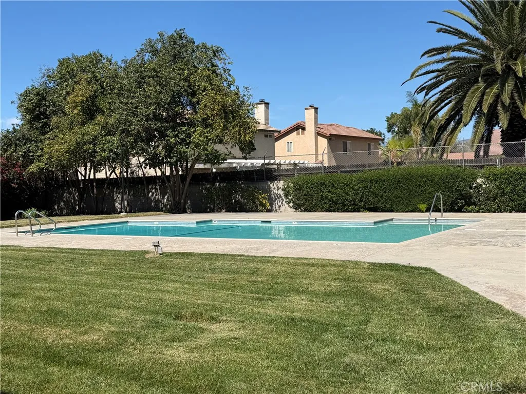 1091 Clark, Riverside, California 92501 — photo 4