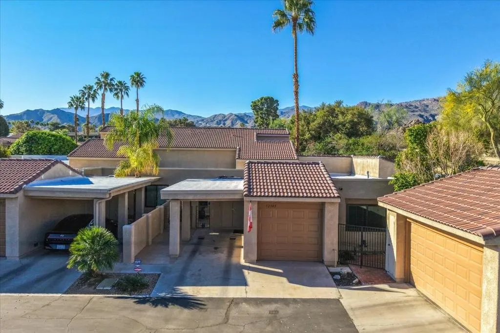 72303 Sommerset Drive
