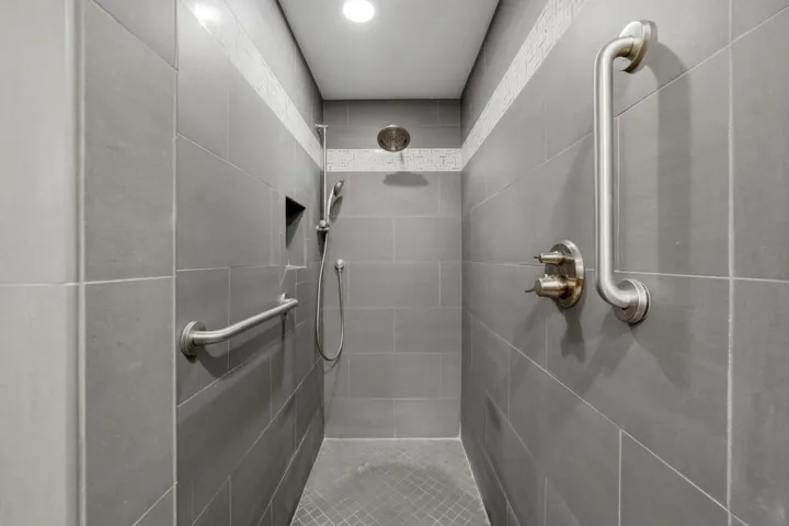47-Photo-47