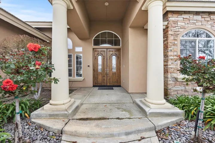 11-Illuminate Photography - 9905 Lightne