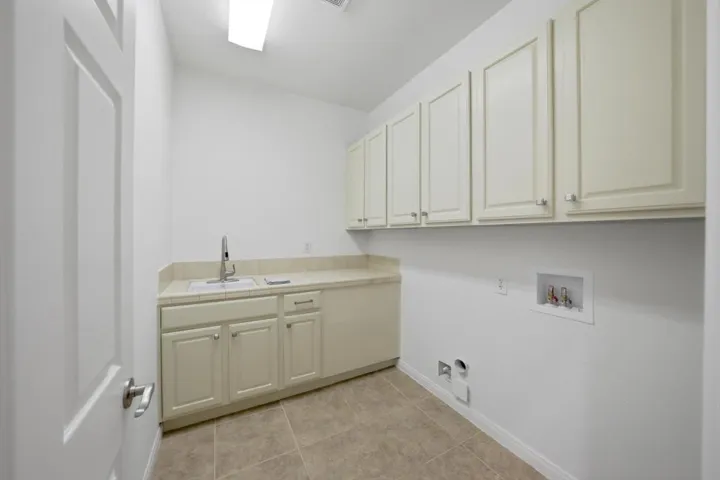 44-Photo-44