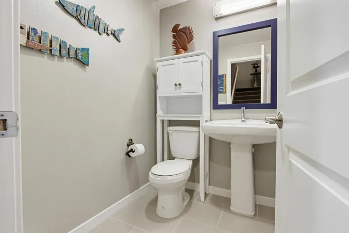 Lower Half Bath
