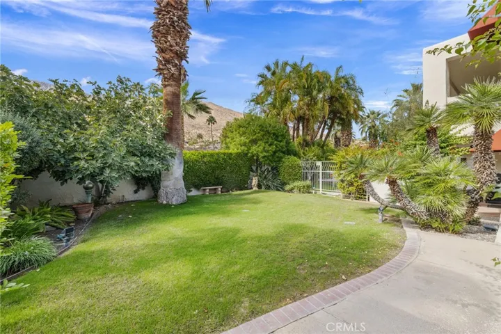 255 E Avenida Granada 211, Palm Springs, California 92264
