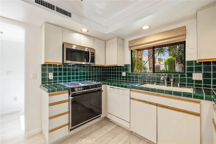 255 E Avenida Granada 211, Palm Springs, California 92264