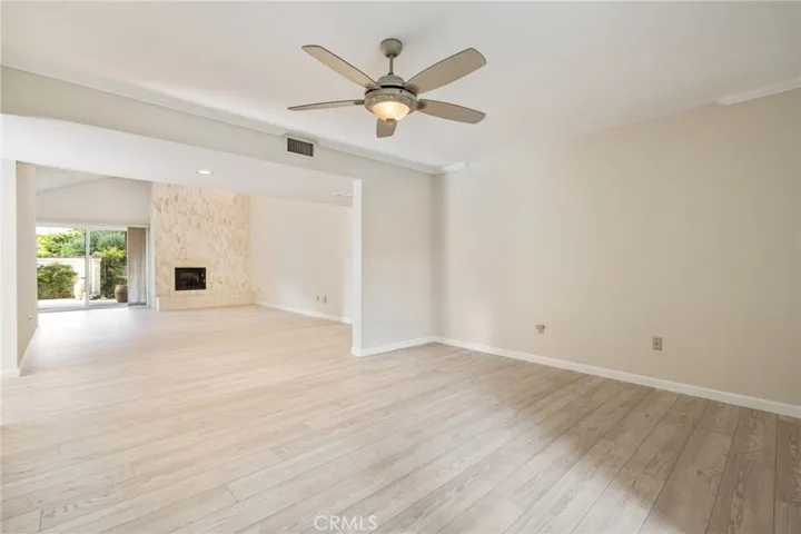 Huge den can be used as a 3rd bedroom.