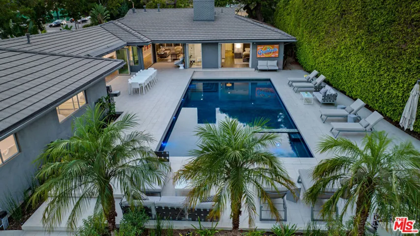 602 N Whittier Drive, Beverly Hills, California 90210