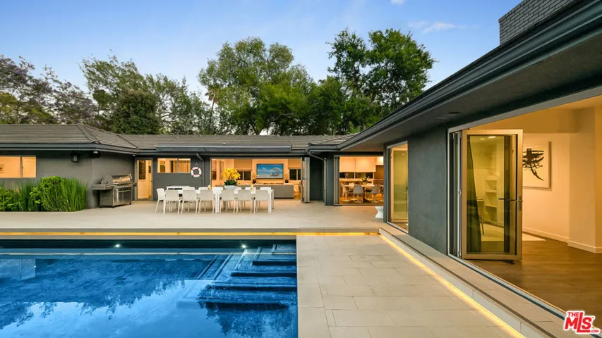 602 N Whittier Drive, Beverly Hills, California 90210