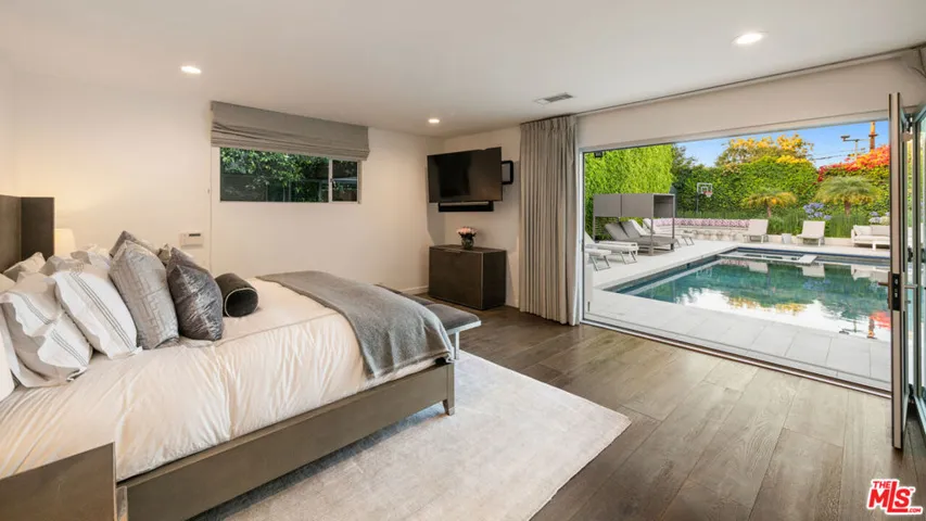 602 N Whittier Drive, Beverly Hills, California 90210