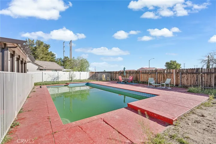 12269 Stonegate Cir, Victorville, California 92392