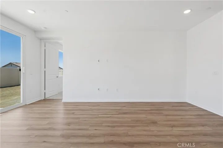 29685 Lewis Circle, Winchester, California 92596