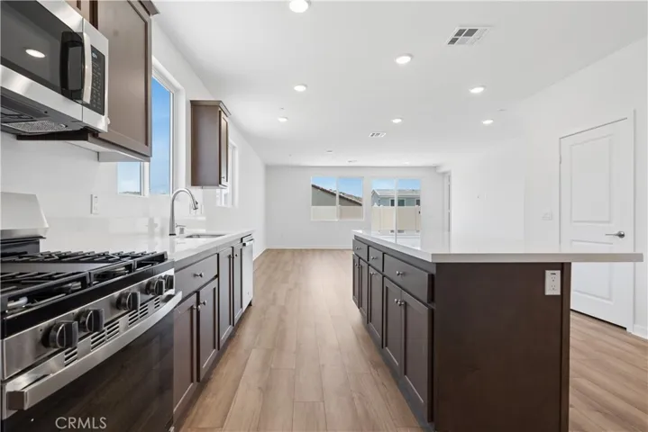 29685 Lewis Circle, Winchester, California 92596