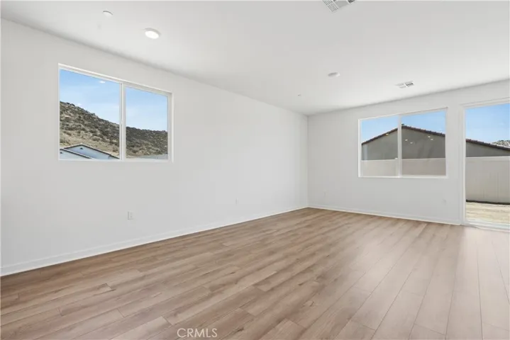 29685 Lewis Circle, Winchester, California 92596