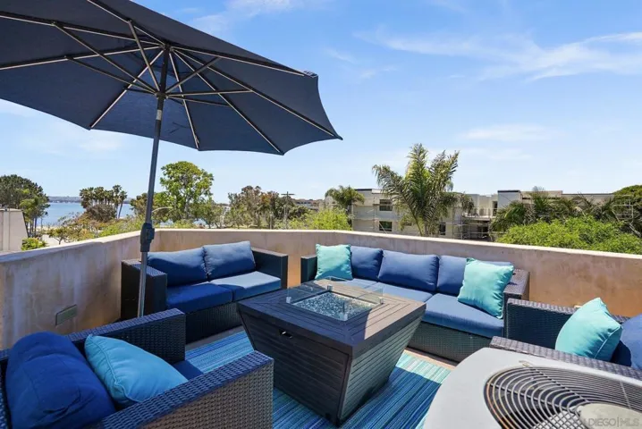 1311 Rooftop deck