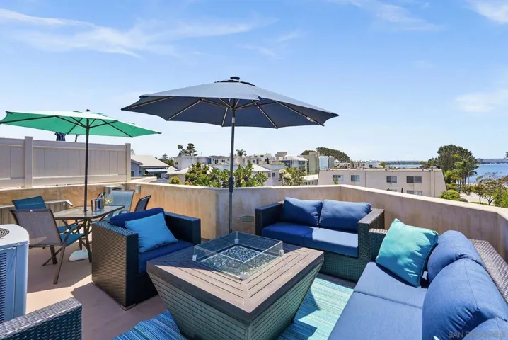 1311 Rooftop deck