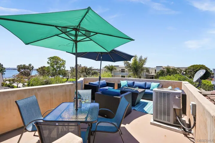 1311 Rooftop deck