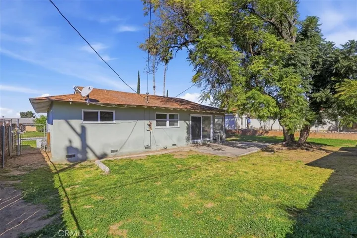 7471 Dunkirk, Highland, California 92346