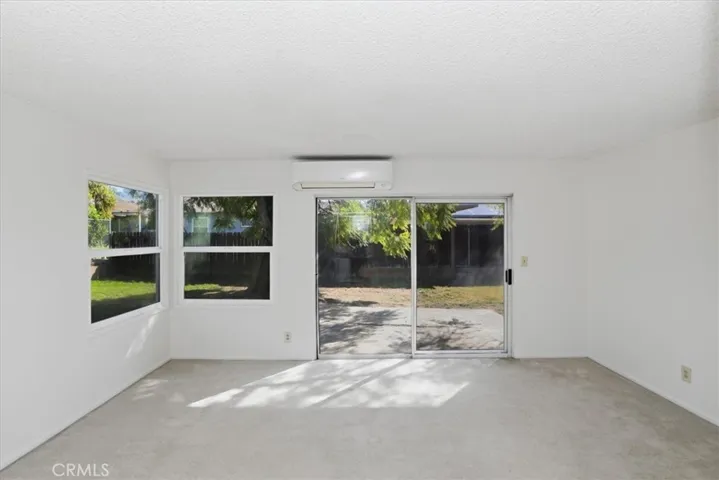 7471 Dunkirk, Highland, California 92346