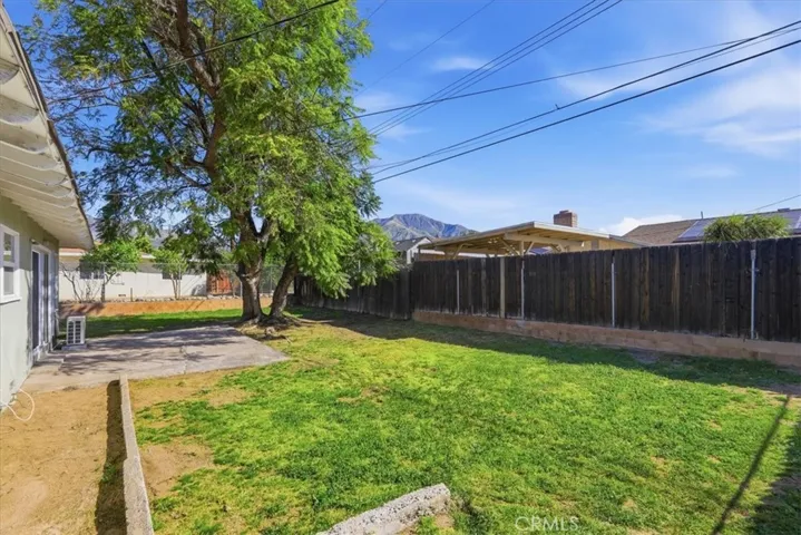 7471 Dunkirk, Highland, California 92346