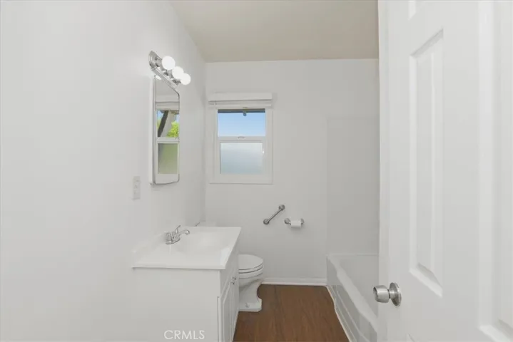 7471 Dunkirk, Highland, California 92346