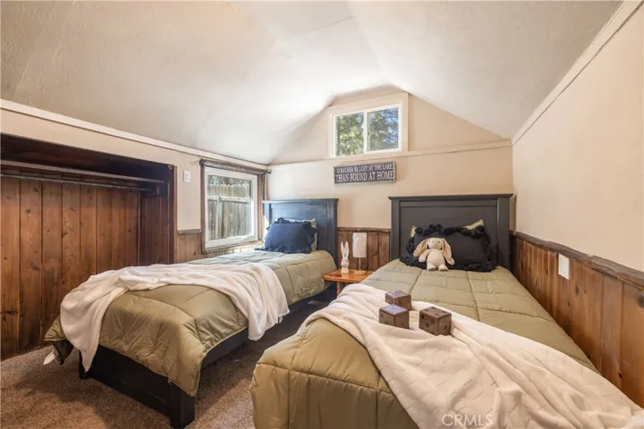 40177 Lakeview, Big Bear Lake, California 92315