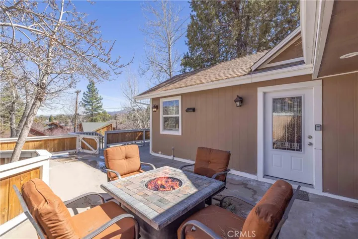 40177 Lakeview, Big Bear Lake, California 92315