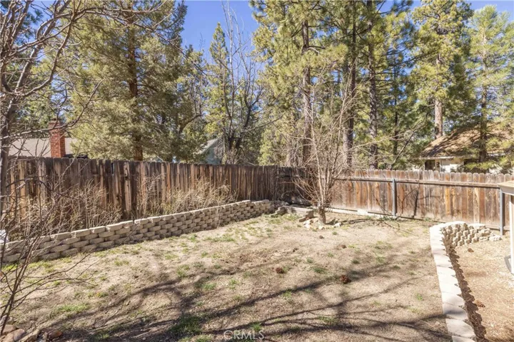 40177 Lakeview, Big Bear Lake, California 92315