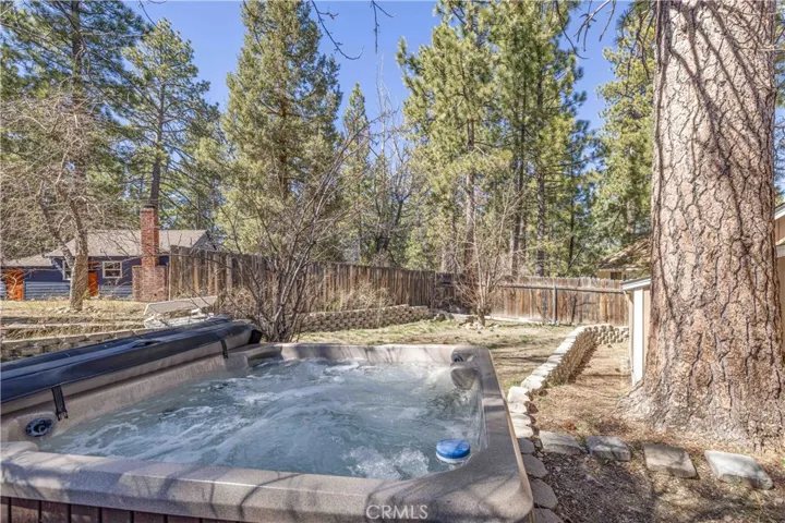 40177 Lakeview, Big Bear Lake, California 92315