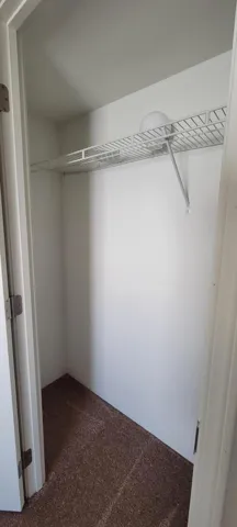 GUESTROOM CLOSET