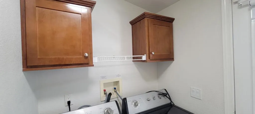 LAUNDRY ROOM CABINETS