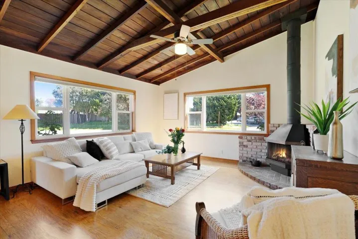 501 Pine Street, Aptos, California 95003